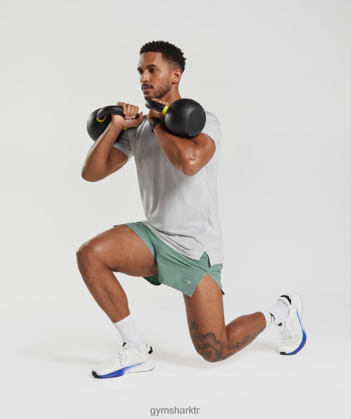 apex run 4\" şort 8H4J02543 Gymshark Giyim erkekler mürekkep deniz mavisi